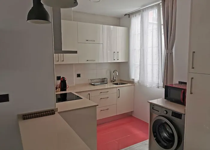 Begona 18 Rest & Adventure * Gijon